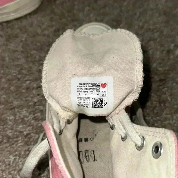 Converse - Picture 9 of 9